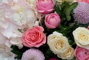 Buchet cu hortensie roz si trandafiri de tufa „Marturisire delicata” — foto 2