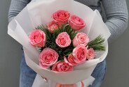 Buchet din 11 trandafiri „Sophia Loren” 40 cm — foto 2