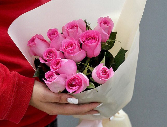 Bouquet of 11 pink roses, 50 cm photo
