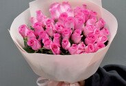 Букет из 45 розовых роз 50 см — фото 4