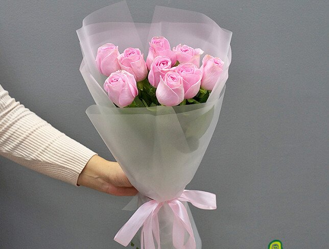 Bouquet of 9 pink Dutch roses 50 cm photo