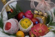 New Year basket with exotic fruits, chocolates and Moët & Chandon Impérial Brut champagne 0.75 L (pre-order, 24 hours) — photo 2