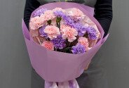 Bouquet of pink and purple dianthus — photo 4