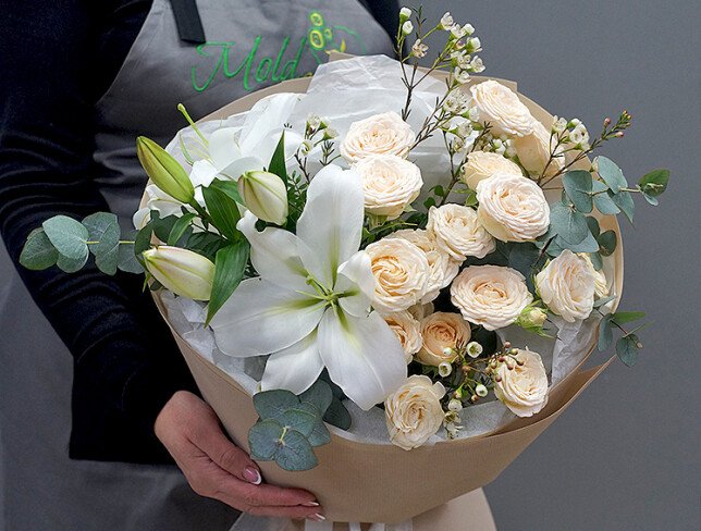 Bouquet of white lilies and spray roses “Sofia” photo