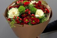 Bouquet with chrysanthemums, roses and brassica "Burgundy Symphony" — photo 4