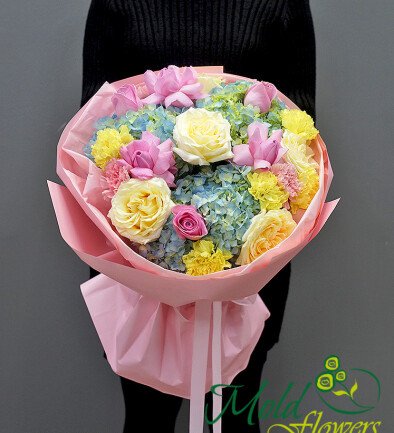 Hydrangea, Rose & Carnation Tenderness