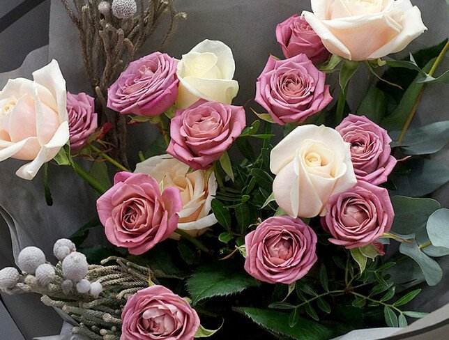 Bouquet of roses, eucalyptus and brunia photo