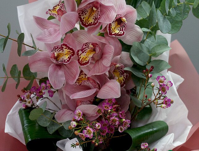 Buchet „Afrodita Roz” foto