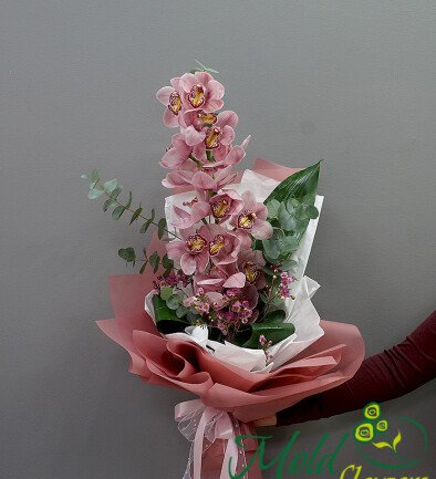 Buchet „Afrodita Roz” foto 394x433