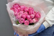 Bouquet of 7 Silva Pink peony-style roses, 50 cm — photo 1