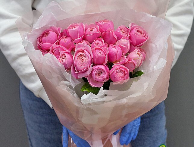 Bouquet of 7 Silva Pink peony-style roses, 50 cm photo