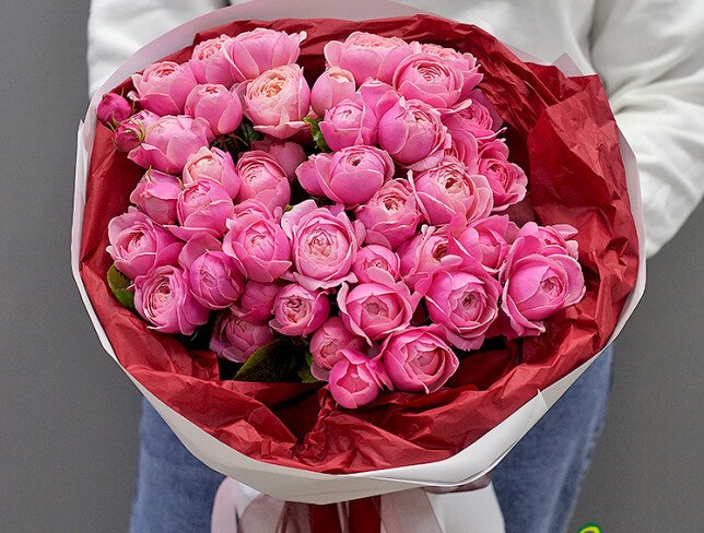 Buchet din trandafiri de tip bujori Silva Pink „Sarut Roz” foto