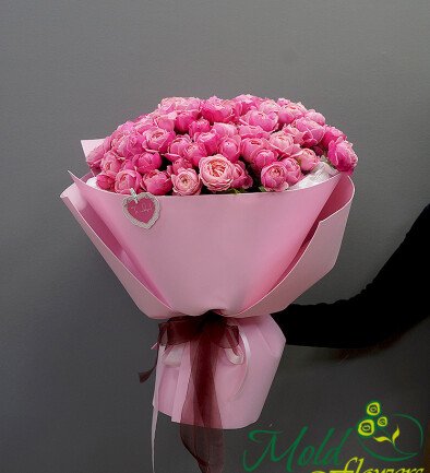Buchet din trandafiri roz de tip bujor „Barbi” foto 394x433