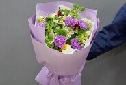 Bouquet of carnations, freesias and chamomile “Field Accent” — photo 4