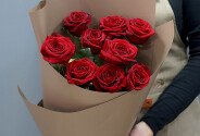 Bouquet of 9 red roses 70 cm — photo 4