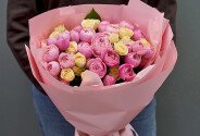 Bouquet of cream spray roses Sofia and peony-style roses Silva Pink — photo 1