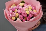 Bouquet of cream spray roses Sofia and peony-style roses Silva Pink — photo 3