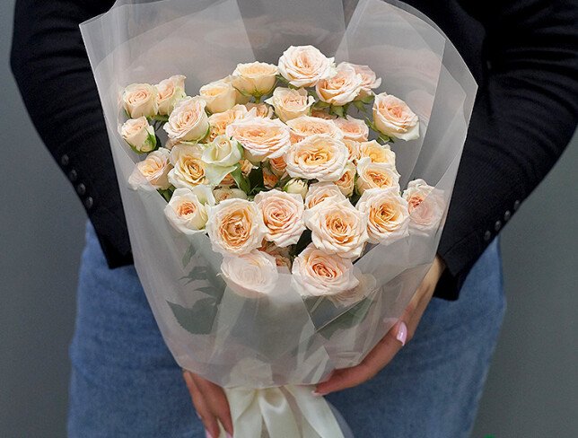 Bouquet of 9 spray roses “Sofia” 40 cm photo