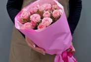 Bouquet of 5 spray roses “Sweet Bubbles” — photo 2