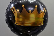 Black foil balloon with helium with crown — photo 2