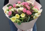 Buchet din trandafiri de tufa si waxflower „Romantica diminetii” — foto 4