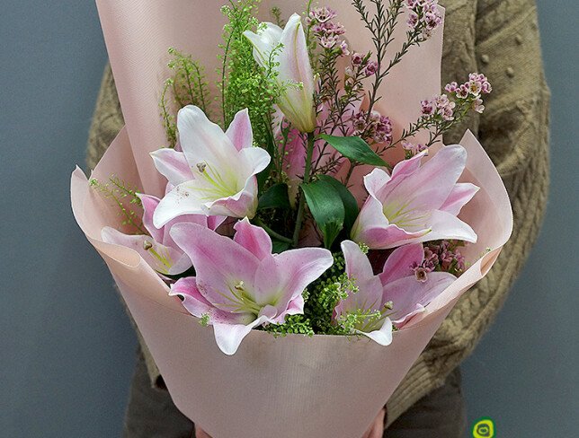 Bouquet with pink lilies and waxflower "Flower Joy" photo