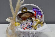 Cos de Paste cu pasca „Exclusive” si dulciuri — foto 1