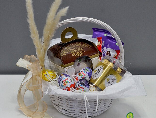 Cos de Paste cu pasca „Exclusive” si dulciuri foto