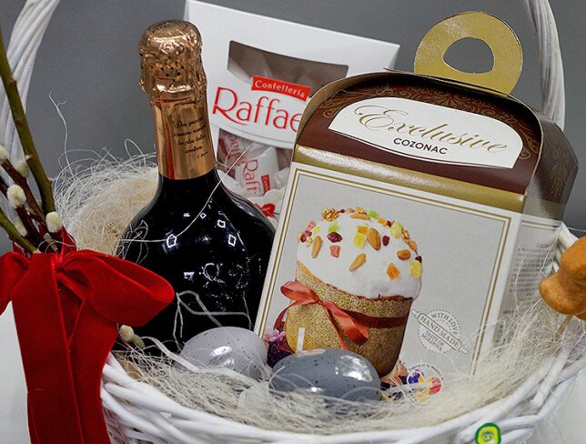 Пасхальная корзина с игристым вином Cuvee de Purcari, Raffaello 230 г и пасхой „Exclusive” Фото