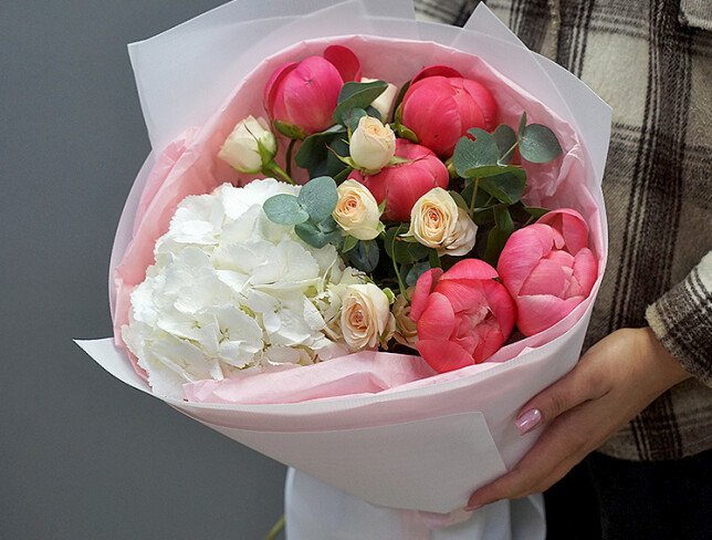 Bouquet of hydrangea, spray roses and Dutch peonies «Coral Charm» photo