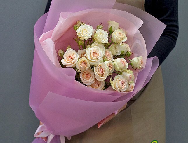 Bouquet of 5 spray roses “Sofia” 60 cm