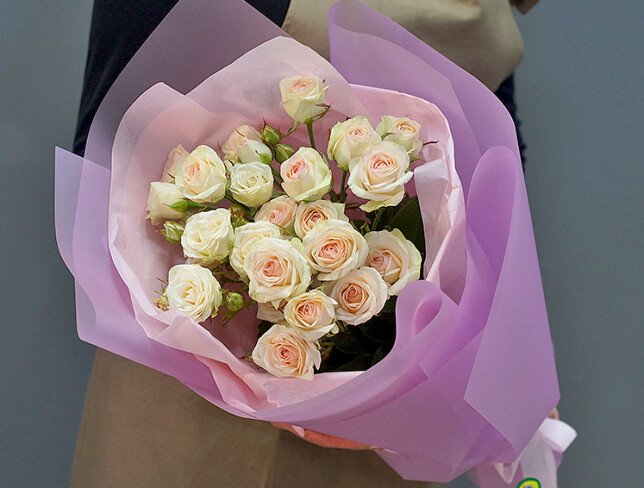 Bouquet of 5 spray roses “Sofia” 60 cm — photo 3
