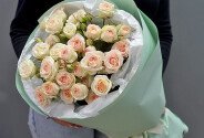 Bouquet of 7 spray roses “Sofia” 60 cm — photo 2