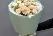 Bouquet of 7 spray roses “Sofia” 60 cm — photo 3