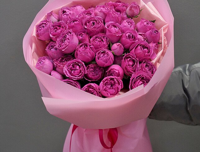 Bouquet of 15 pink spray peony roses “Misty Bubbles” photo
