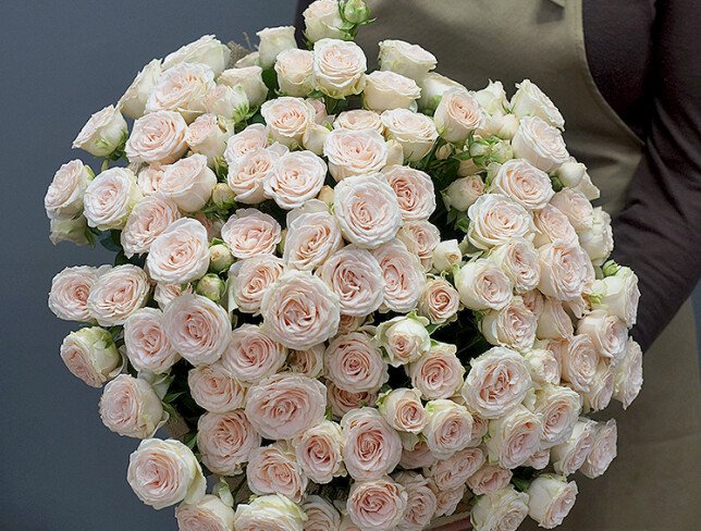 Bouquet of 25 cream roses “Sofia”, 50 cm photo