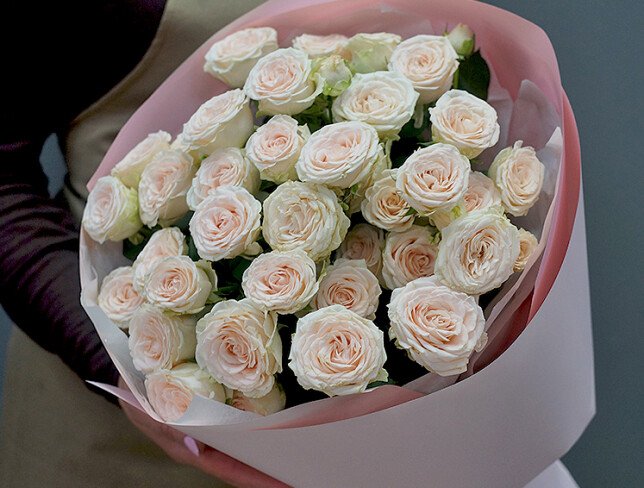 Buchet din 7 trandafiri crem „Sofia”, 50 cm foto