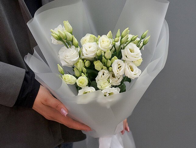Buchet din 5 eustoma alba foto