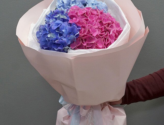 Bouquet “Color Harmony of Hydrangeas” photo