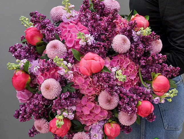 Buchet din hortensii roz, liliac si crizanteme foto