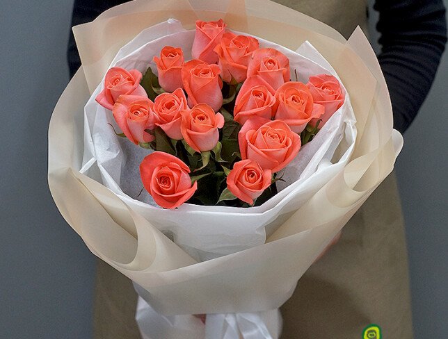 Bouquet of 15 Coral Roses 40 cm photo