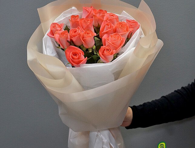 Bouquet of 15 Coral Roses 40 cm photo