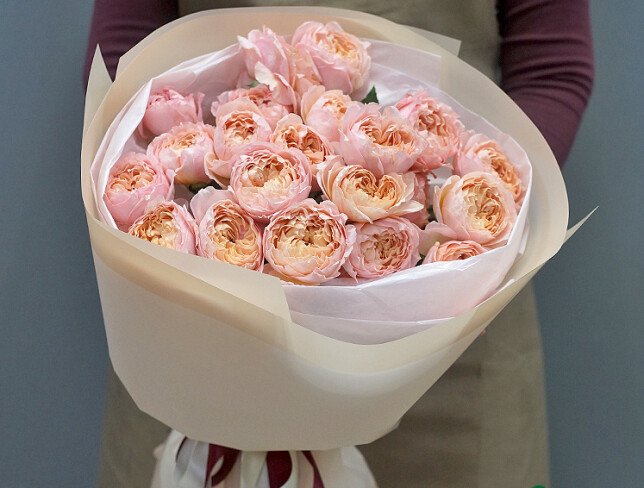Bouquet of peony-style roses ''Juliet'' — photo 3