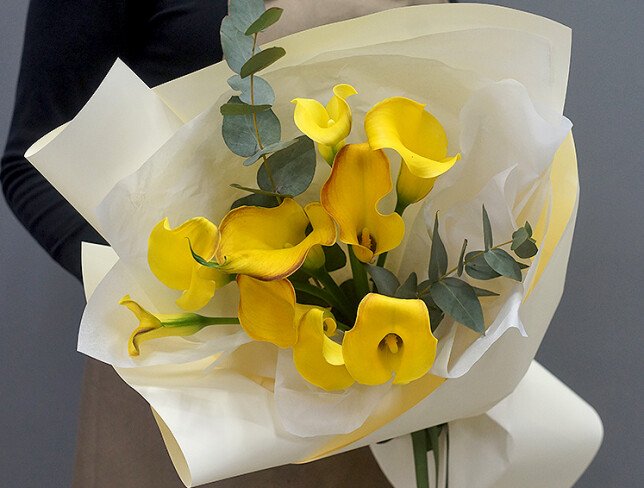 Buchet din 9 cale galbene foto