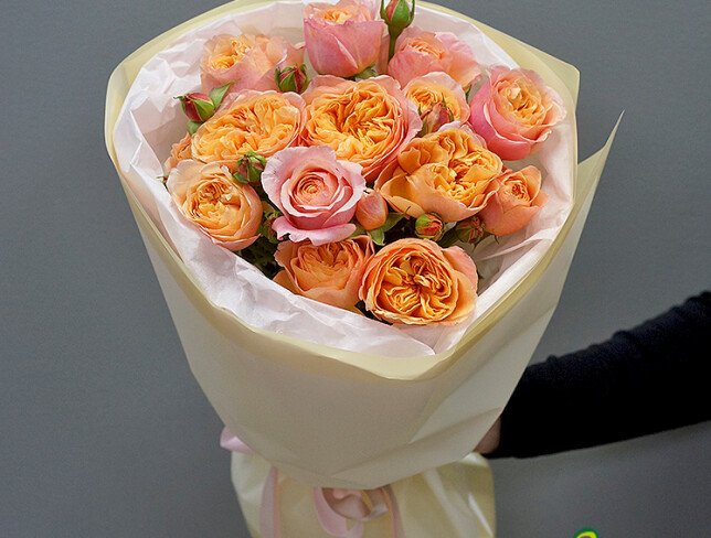 Bouquet of 15 Cream Peony Roses photo