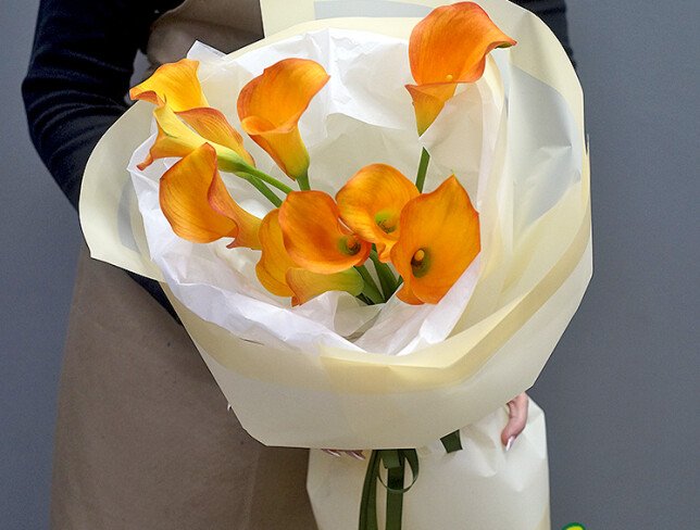 Buchet cu 9 cale „Mango” foto