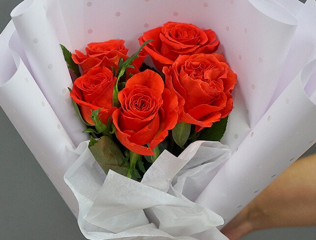 Bouquet of 5 Orange Roses 40 cm photo