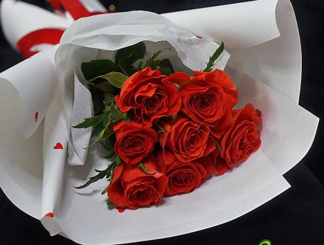 Bouquet of 7 Orange Roses 40 cm photo