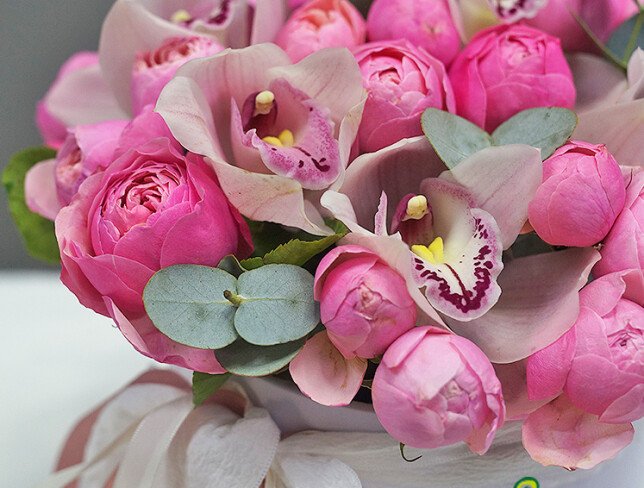 Box with Peony Roses and White Orchids photo