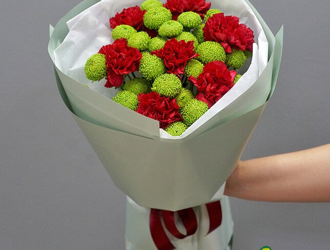 Bouquet of Red Dianthus and Chrysanthemums photo